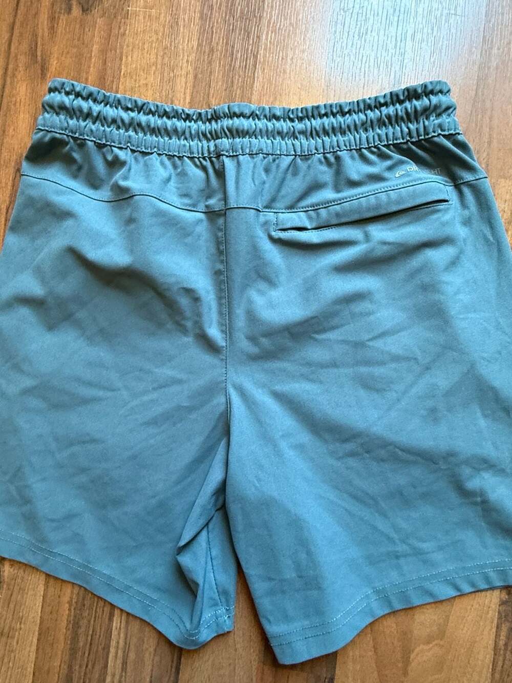 Quiksilver Men's DryFlight Comfort Stretch Active Hybrid Shorts - Picture 3 of 4